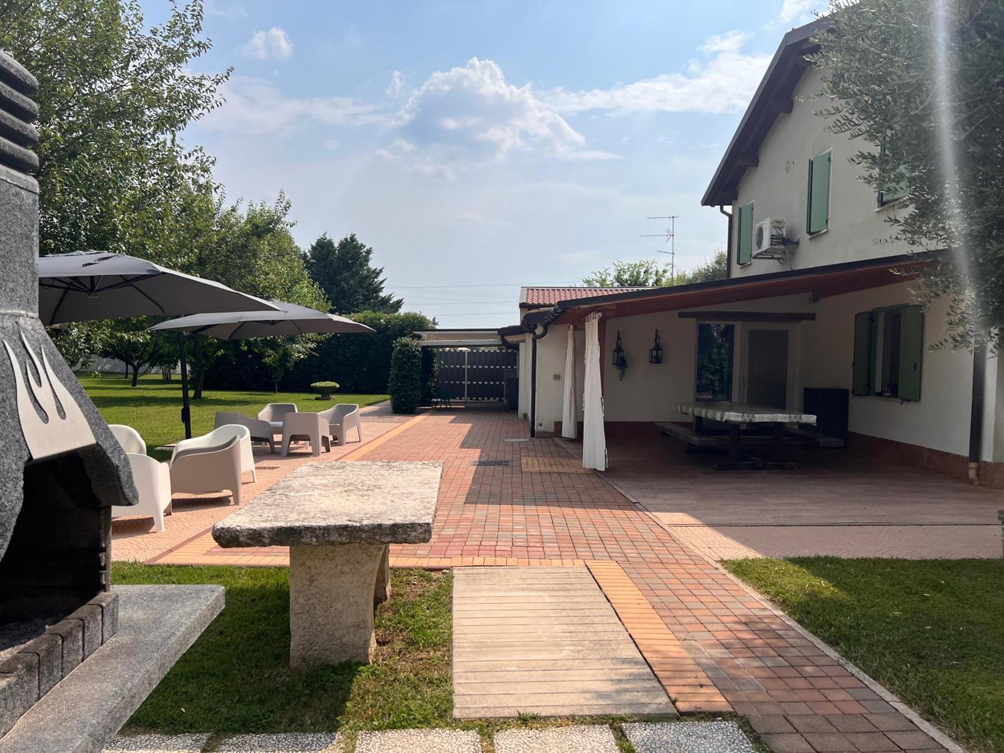 Appartamento "Casa Vacanze Corte Ara Decima" Sona Ngoại thất bức ảnh